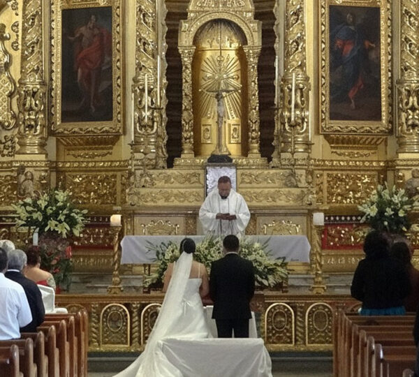 What to Expect if You Want to Get Married in Santo Domingo Church