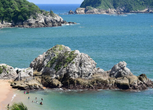 Ecoturismo en Huatulco 2025: Playas Blue Flag e Iniciativas Verdes