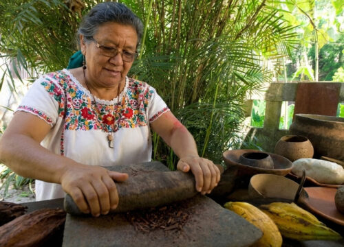 Origins of Chocolate in Mexico: The Zapotec Cacao Legacy