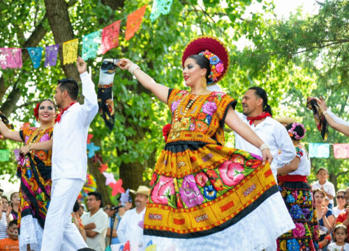 Can I see the Guelaguetza in Oaxaca for free?