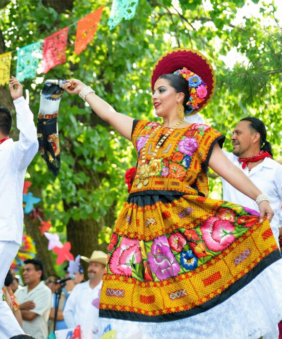 Can I see the Guelaguetza in Oaxaca for free?