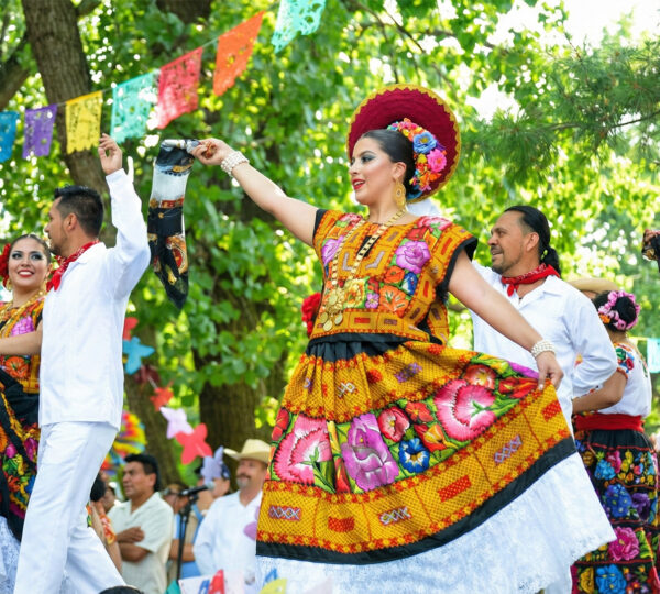 Can I see the Guelaguetza in Oaxaca for free?