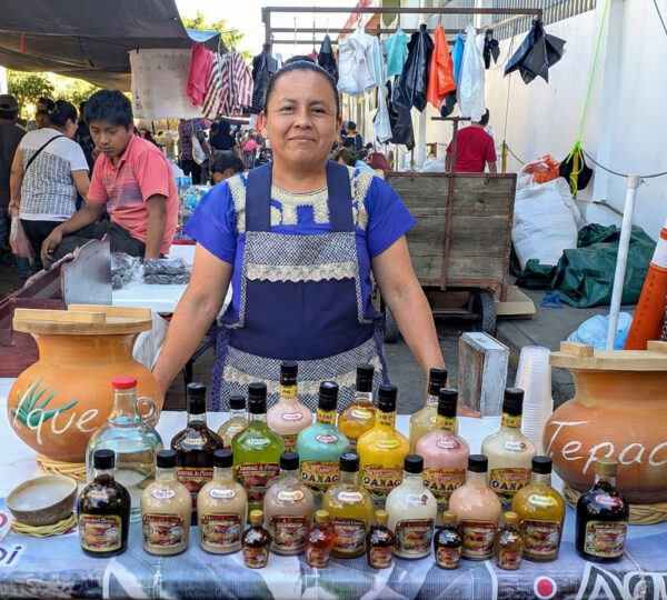 Tepache: The Ultimate Guide to Oaxaca’s Traditional Fermented Drink