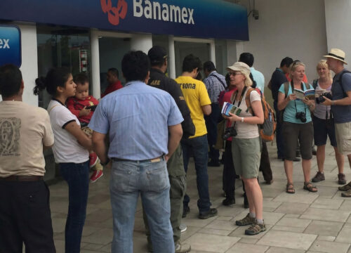 Carrying Cash in Oaxaca During Semana Santa and Guelaguetza 2026: ATMs, Fees, and Backup Plans