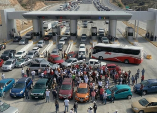 Oaxaca to Puerto Escondido Highway Blockades March 2026: What Travelers Need to Know
