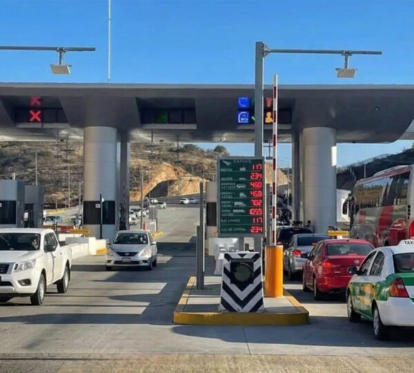 How much are the tolls on the new Barranca Larga-Ventanilla highway to Oaxacan beaches?
