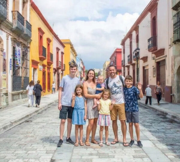 Semana Santa con niños: Qué empacar, eventos familiares y cómo evitar el agotamiento en Oaxaca