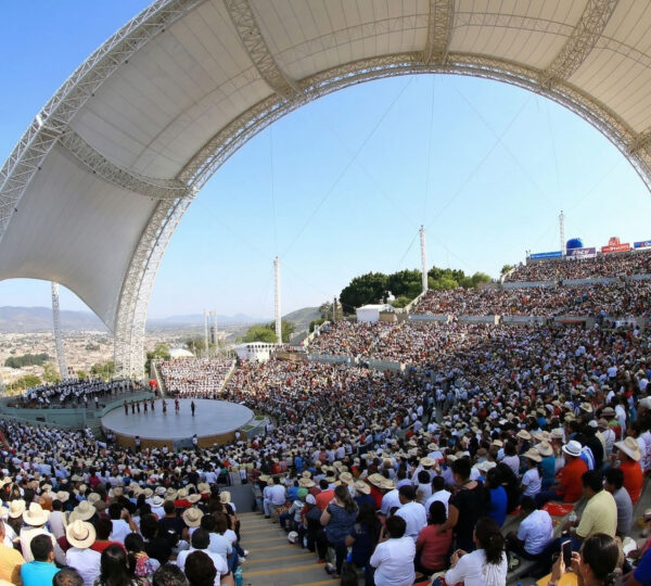 Best Time to Arrive for Free Seats at Guelaguetza: Insider Timing Advice for 2026