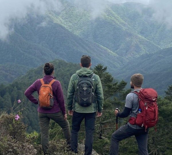 When is the best time of year to visit the Sierra Norte?