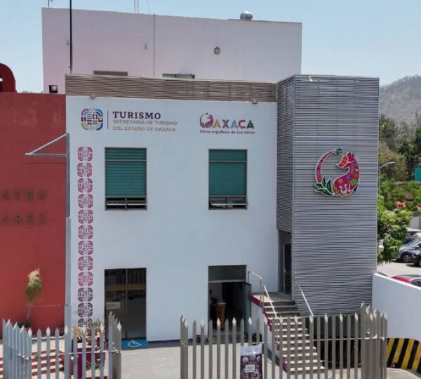How to Buy Reserved Guelaguetza Tickets at the Oaxaca Tourism Office on Avenida Juárez