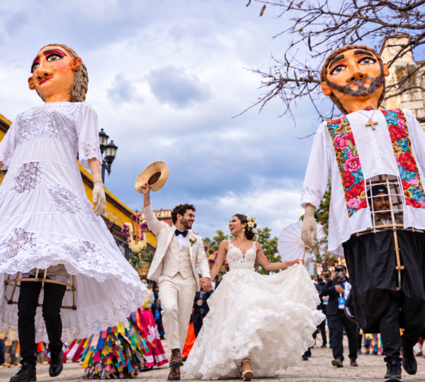 What is a “Mojiganga”? The History of Oaxaca’s Giant Dancing Puppets